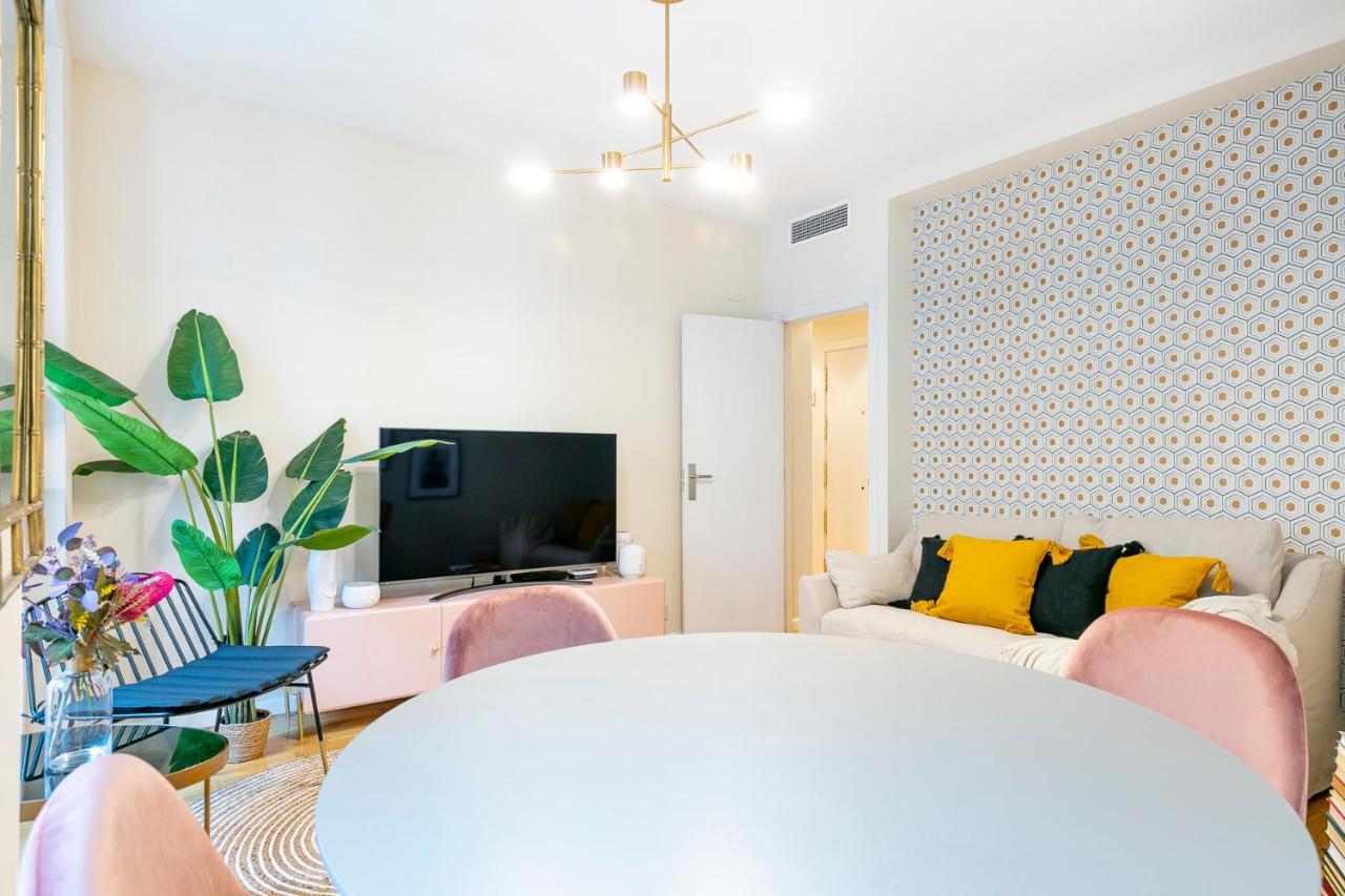דירות מדריד Luxury Belmont Puerta Del Sol מראה חיצוני תמונה