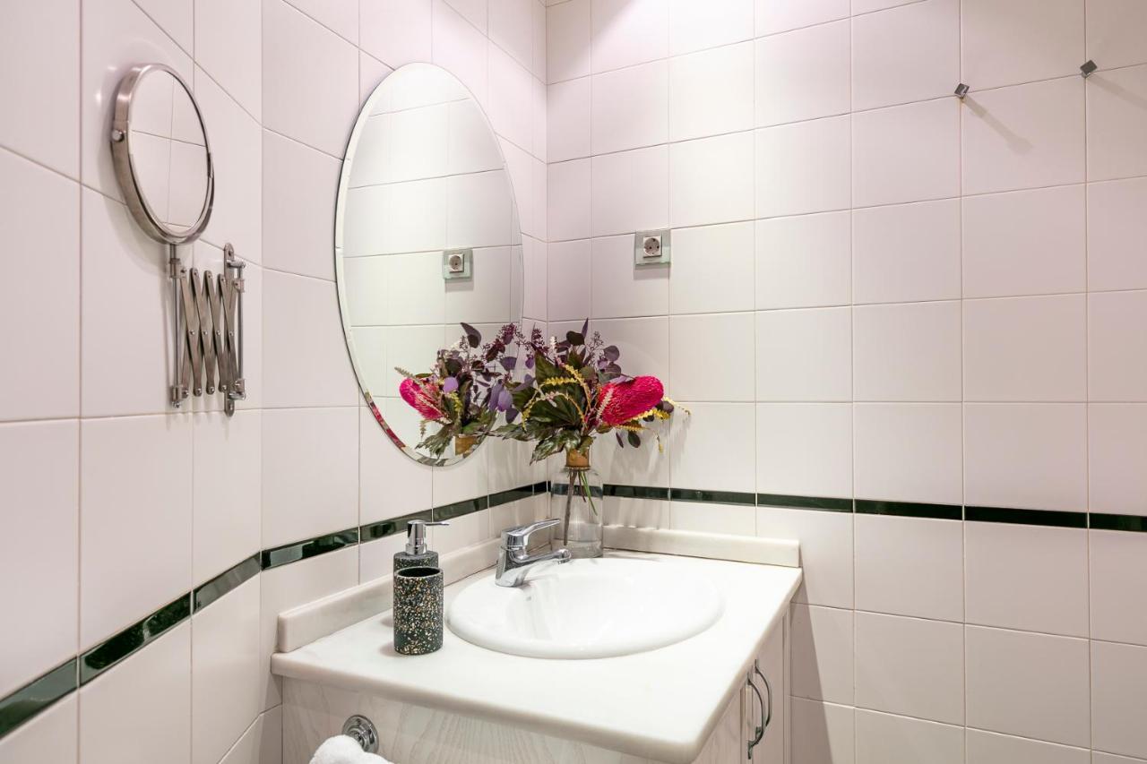 דירות מדריד Luxury Belmont Puerta Del Sol מראה חיצוני תמונה